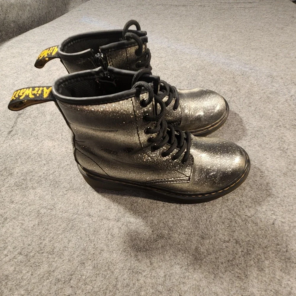 Dr. Martens 1460 Ombre Glitter Boots Youth‎ Size 2 Silver Lace Up Combat